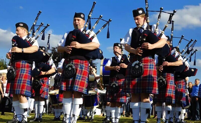 《苏格兰风笛》3CD音乐合集[WAV/1.44GB]百度网盘下载