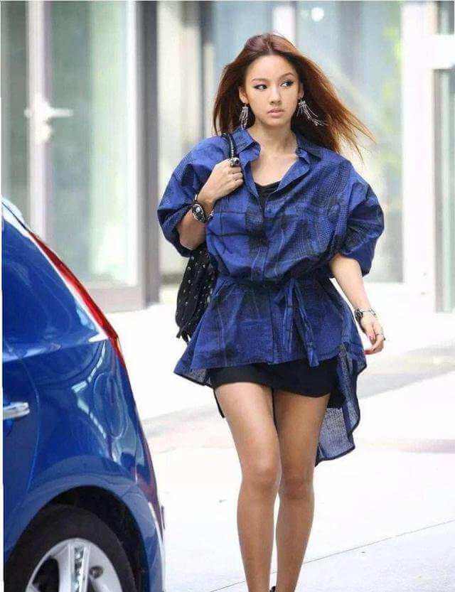 李孝利2003-2017年15张专辑歌曲合集[FLAC/MP3/2.87GB]百度云网盘下载