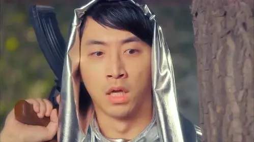 《万万没想到》系列全三季+《小兵过年+千钧一发》合集百度云盘下载