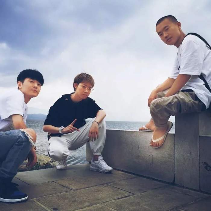 中国新晋说唱团体“安全着陆”乐队2017-2023年发行专辑、单曲合集[无损FLAC/1.28GB]百度云盘打包下载