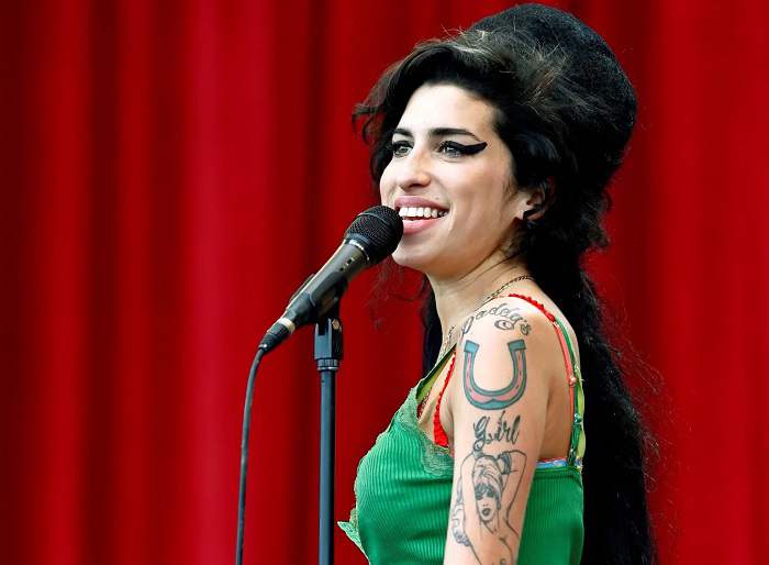 英国创作歌手Amy Winehouse(艾米·怀恩豪斯) 2003-2024年发行专辑、现场辑、纪念辑合集[无损FLAC/6.55GB]百度云盘打包下载