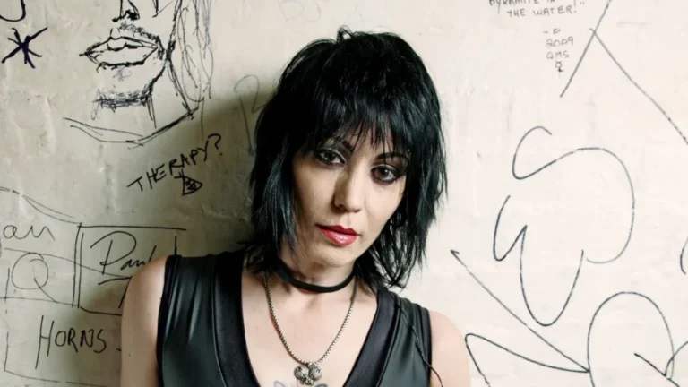 美国摇滚吉他手、歌手Joan Jett(琼·杰特)及Blackhearts乐队1981-2023年发行专辑、现场辑、合辑、单曲合集[无损FLAC/16.1GB]百度网盘下载