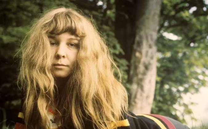 英国民谣摇滚歌手Sandy Denny(桑迪·丹尼)1968-2016年发行专辑、精选辑合集[无损FLAC/19.70GB]百度云盘打包下载