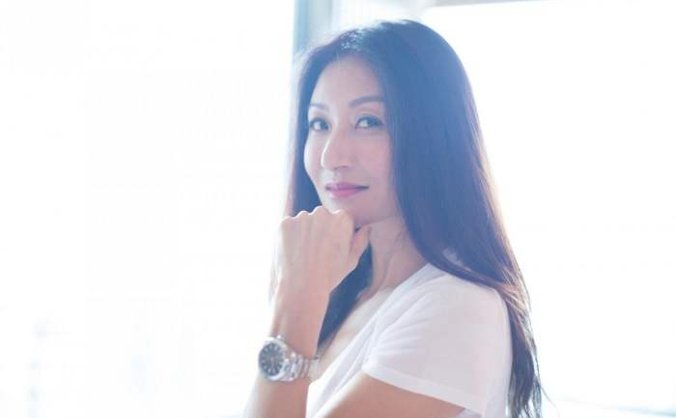 中国香港轻音乐及柔和爵士女歌手黄翠珊2001-2024年发行专辑、精选辑、单曲合集[无损WAV/FLAC/6.12GB]百度云盘打包下载