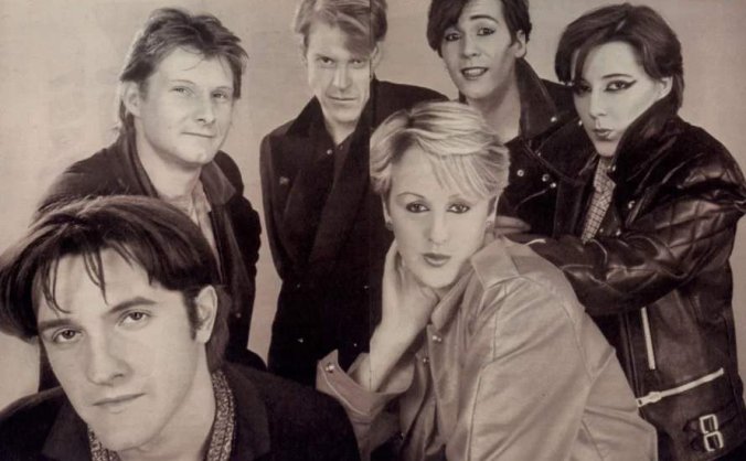 英国合成流行乐队The Human League(人类联盟合唱团)1979-2024年发行专辑、合辑、现场辑合集[无损FLAC/13.1GB]百度云盘打包下载