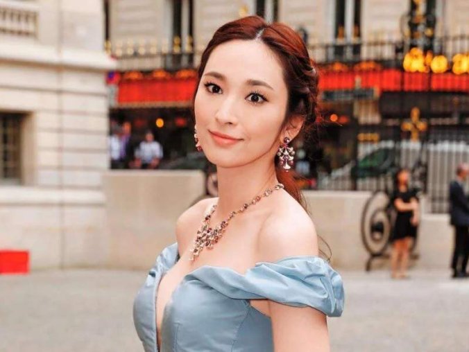 中国台湾女歌手吴佩慈1998-2008年发行专辑、EP合集[无损WAV/1.22GB]百度云盘打包下载